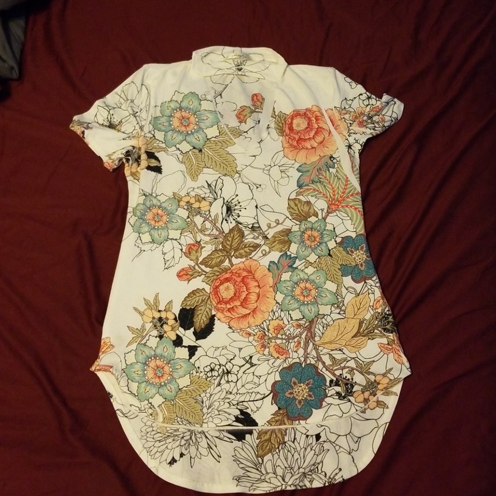 Super cute floral print tank